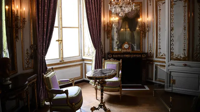Istana Versailles membuka kembali kamar pribadi Marie-Antoinette