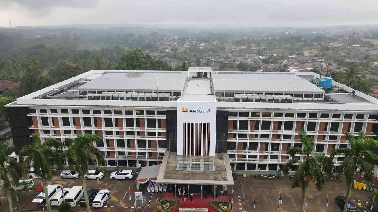 Gedung Bukit Asam.