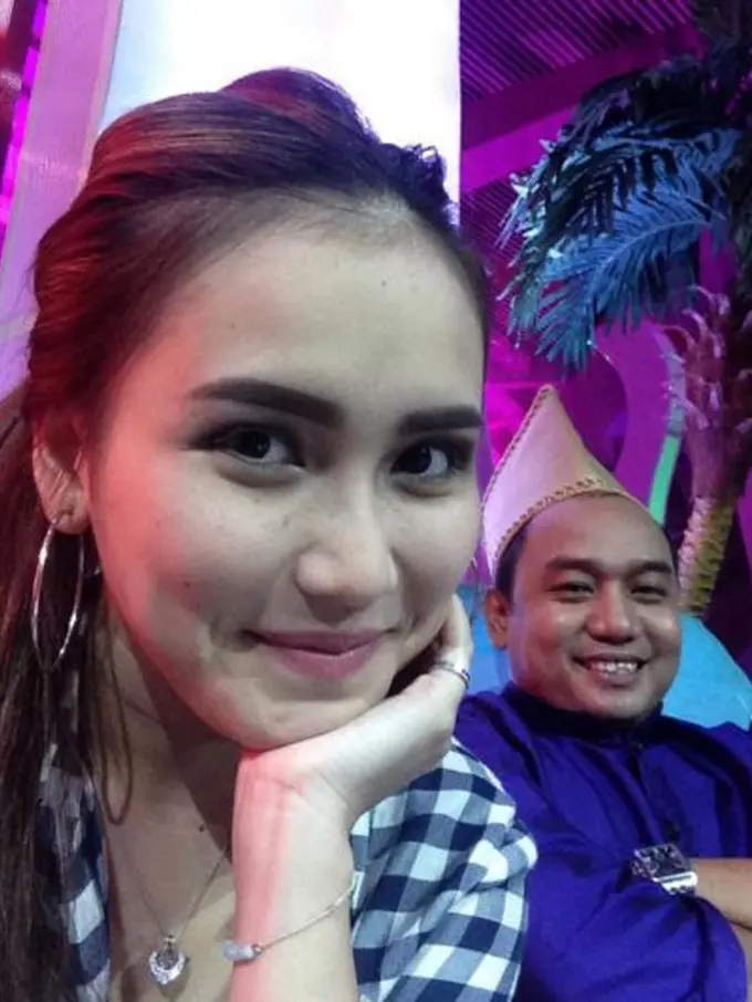 Ayu Ting Ting dan Azis Gagap