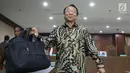 Mantan Menteri ESDM, Jero Wacik usai mengikuti sidang pengajuan Peninjauan Kembali atas putusan kasasi kasus dana operasional menteri (DOM) di PN Jakarta Pusat, Senin (23/7). Sejumlah bukti baru yang diajukan Jero Wacik. (Liputan6.com/Helmi Fithriansyah)