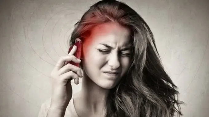 8 Tips Menghindari Penyakit Kanker Akibat Radiasi Ponsel 