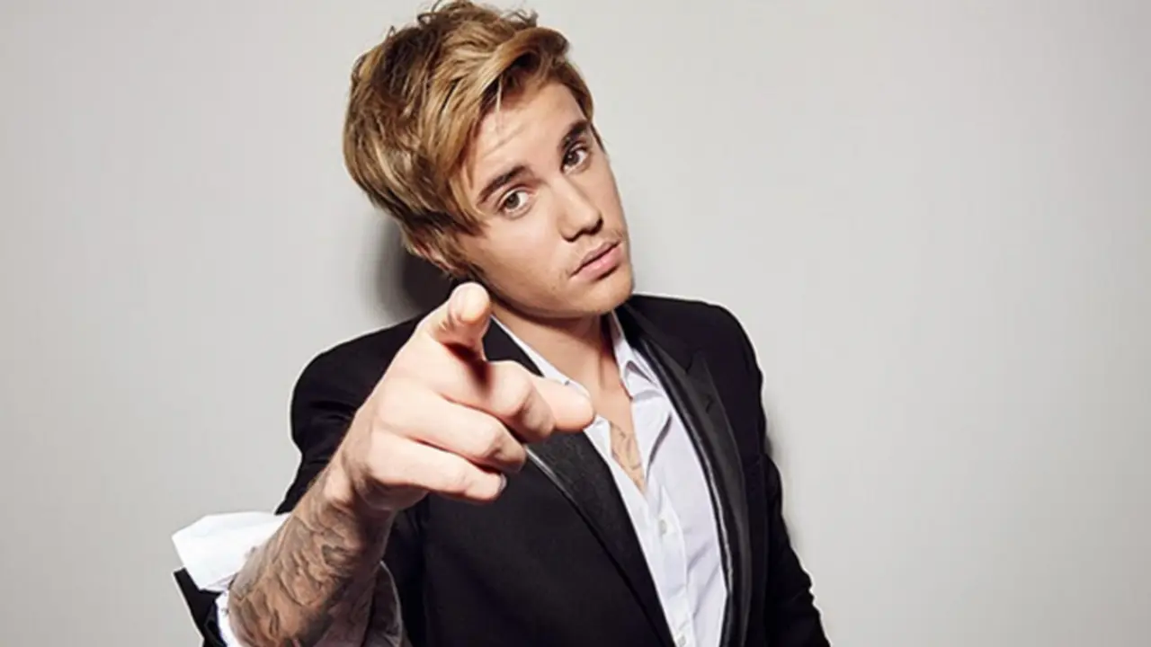 Soal Album, Justin Bieber Sebut One Direction Numpang Promo