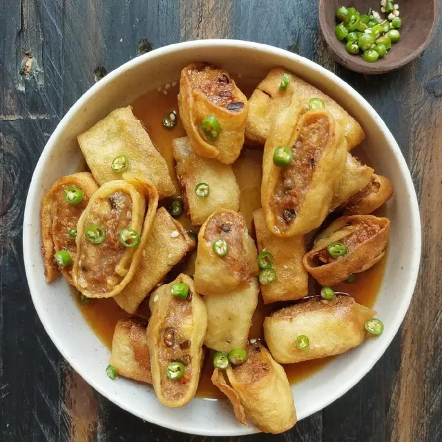 Resep gohyong ayam. (dok. Cookpad @pawonkori)