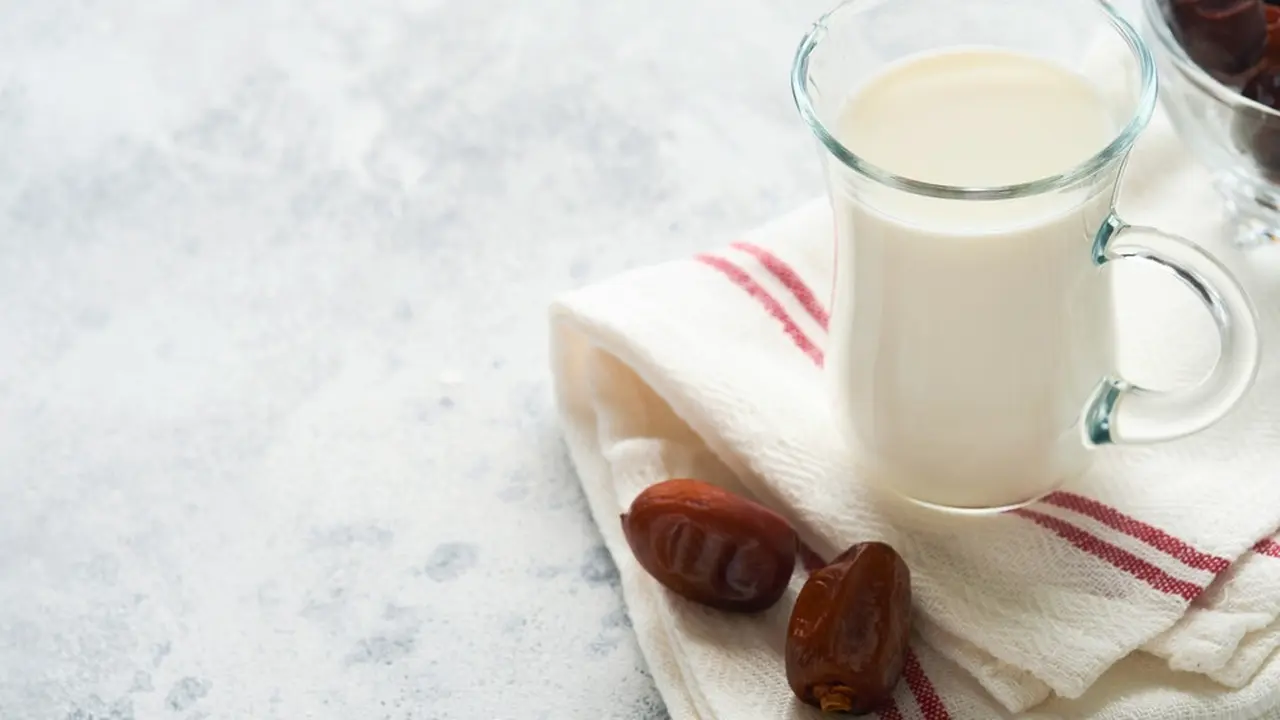 Ilustrasi susu kurma