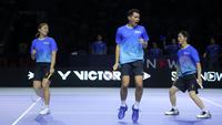 Foto: Tim Fajar Hajar Tim Rian Tanpa Ampun di 3v3 Badminton XL 2025