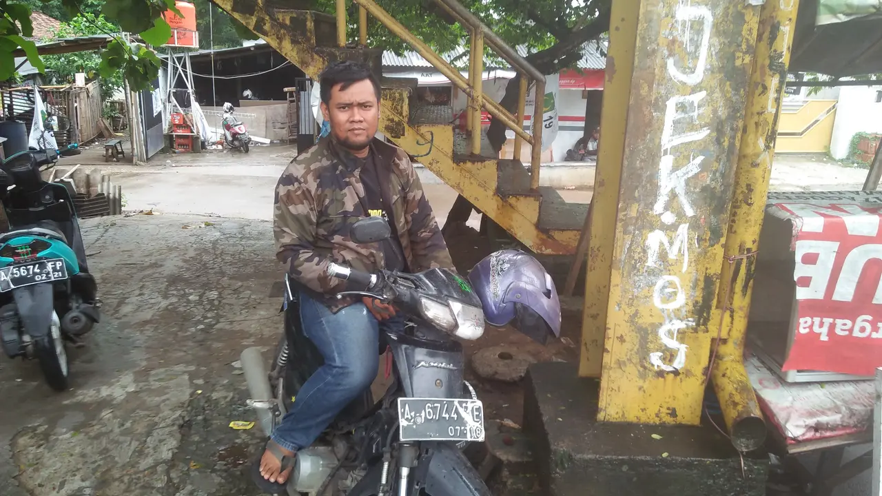 Muhadi