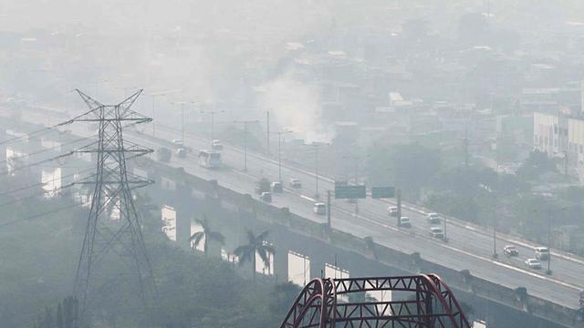 Penampakan Polusi Udara di Langit Jakarta