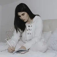 Kalau mau ngobrol seharian jangan berharap sama lima zodiak  ini. (Sumber foto: unsplash.com)