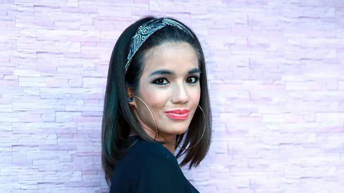 [Bintang] Sheila Marcia dan Melodya Vanesha