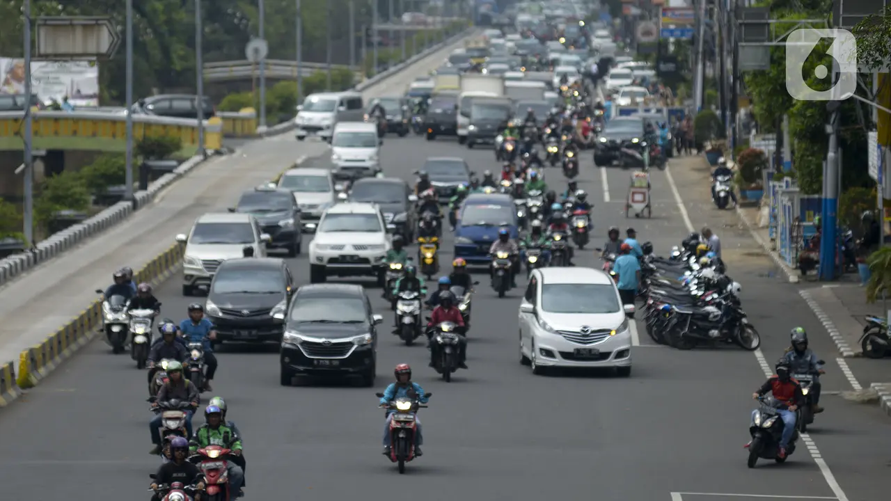 Parkir Ganjil Genap Diberlakukan di Jalan Hayam Wuruk dan Gajah Mada