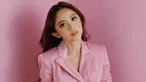 Saat memakai jas warna merah muda, gaya penampilan Natalie Zenn ini kian menawan. Ia terlihat begitu elegan mengenakan jas seperti itu. Penampilan menawannya ini banjir pujian netizen yang menyebutnya sangat memesona. (Liputan6.com/IG/@nataliezenn24)