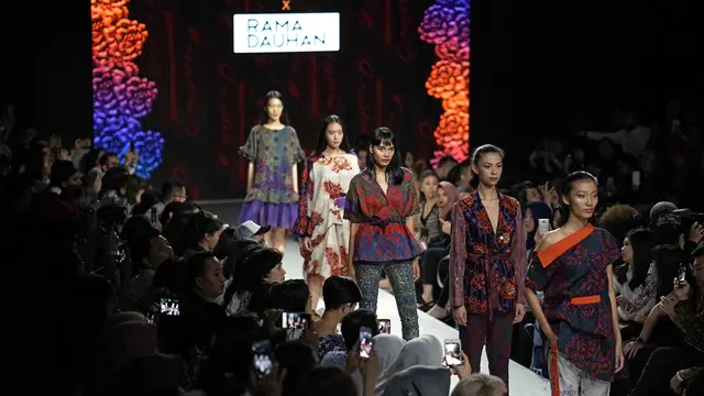 Kolaborasi fashion kekinian Rama Dauhan dan Alleira