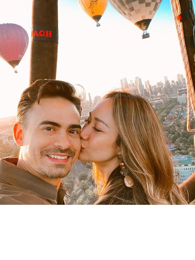 Ashraf Sinclair Meninggal Dunia, Ini 10 Potret Kenangannya dengan Bunga Citra Lestari