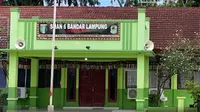 Ratusan Siswa dan Guru SMAN 6 Bandar Lampung Bertumbangan Usai Santap Menu MBG