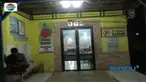 Pelaku pembegal ikut terjatuh dengan korban dan sempat terjadi pemukulan terhadap korban.