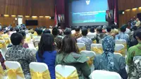 Wakil Presiden, Jusuf Kalla menggelar Rapat Paripurna Satgas Percepatan dan Efektivitas Pelaksanaan Paket Kebijakan Ekonomi. (Foto: Fiki Ariyanti/Liputan6.com)