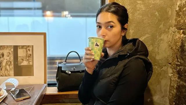 Potret Nabila Syakieb Bak ABG, Tampil dengan Makeup Natural di Korea Selatan