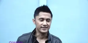 Pasangan Hengky Kurniawan dan Sonya Fatmala baru saja dikaruniai bayi perempuan. Lucunya, sang istri senang berbagi kebahagiaan dengan memposting foto Shakila Azzahra Kurniawan di akun instagram yang ia buat khusus Shakila.