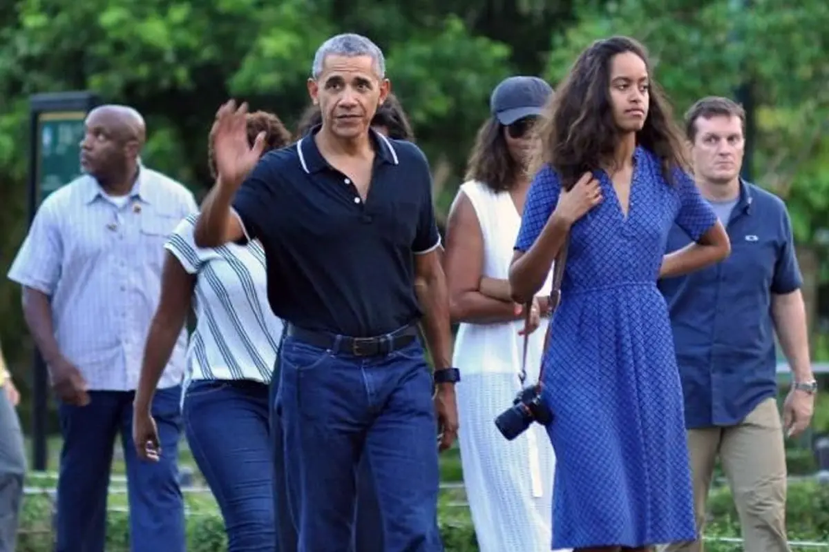 [Bintang] Usai ke Puncak Becici, Obama Disarankan Menikmati Makanan Ini