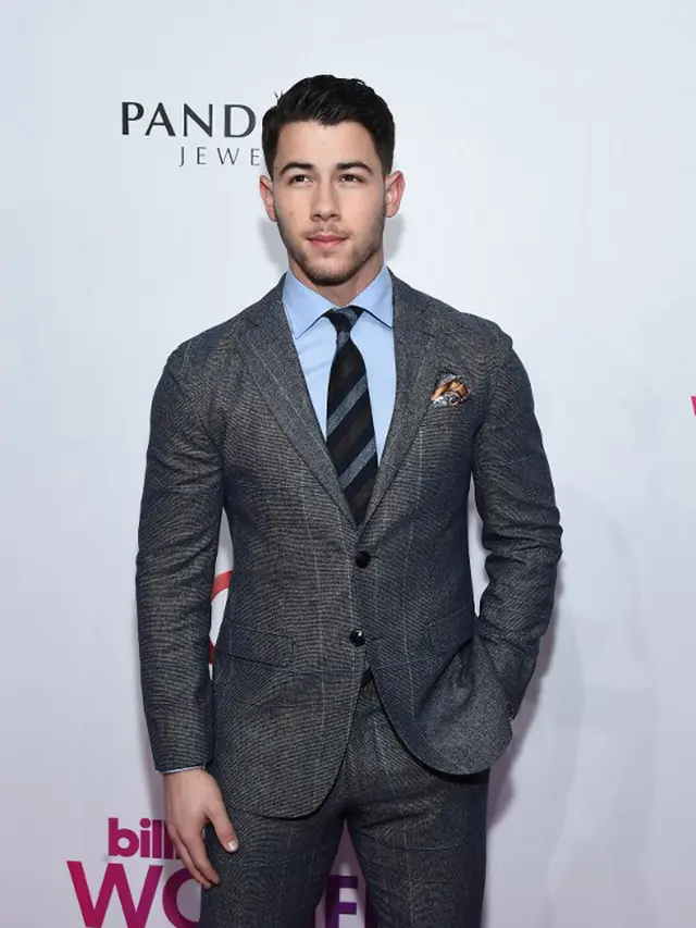 [Bintang] Jennifer Lawrence dan Nick Jonas