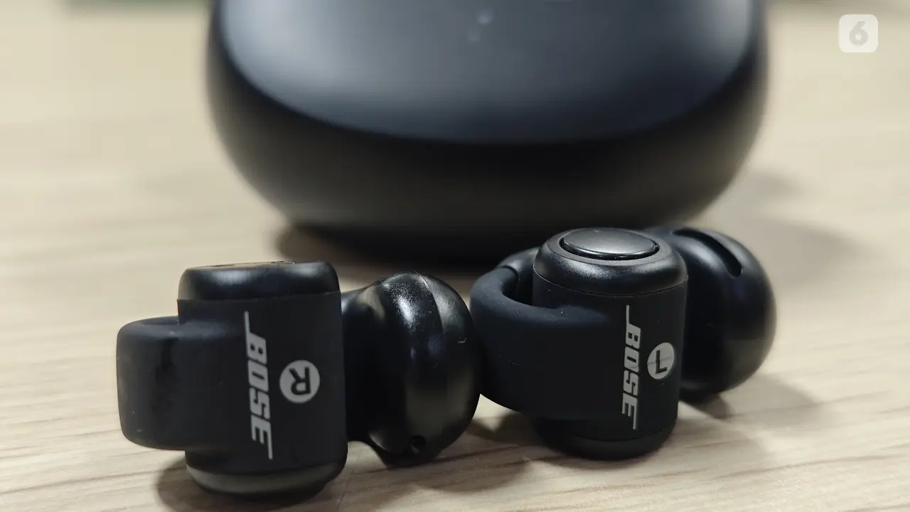 Bose Ultra Open Earbuds