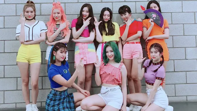[Bintang] MOMOLAND