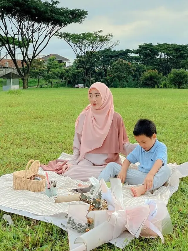 Potret Larissa Chou dan Yusuf (Sumber:Instagram/larissachou)