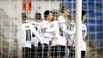 Para pemain Italia merayakan gol mereka ke gawang Bulgaria pada pertandingan Grup C kualifikasi Piala Dunia 2022 di Stadion Vassil Levski, Sofia, Bulgaria, Minggu (28/3/2021). Italia menang dengan skor akhir 2-0. (AP Photo/Tony Uzunov)