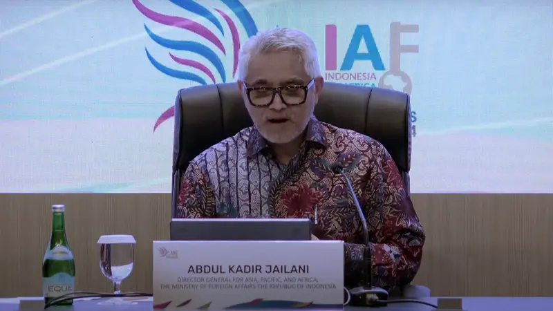 Direktur Jenderal Asia, Pasifik dan Afrika Kementerian Luar Negeri RI Abdul Kadir Jailani dalam konferensi pers terkait Indonesia Africa Forum 2024 yang diselenggarakan di Nusa Dua, Bali, 1-3 September 2024. (Tangkapan layar Youtube Kemlu RI)