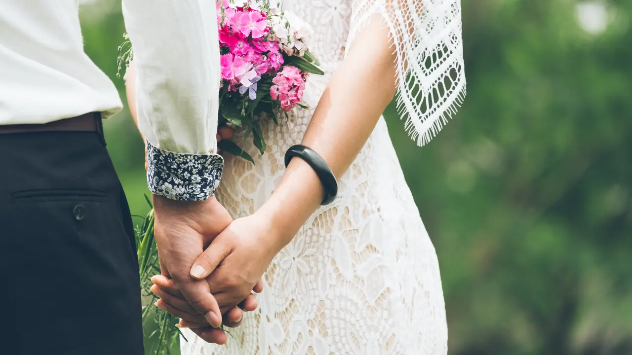 Wedding/Unsplash Wu-Jianxioang