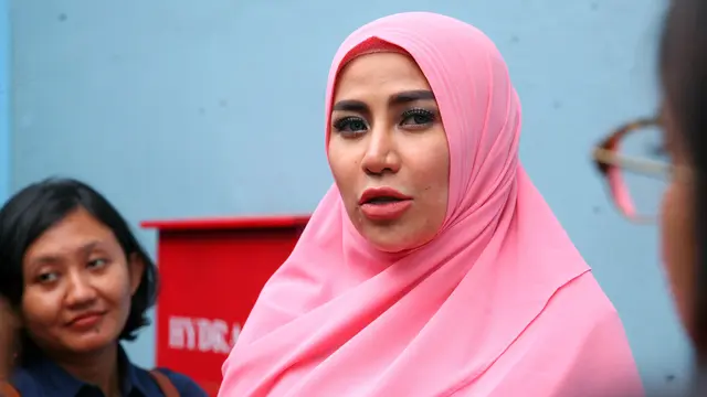 [Bintang] Cinta Penelope