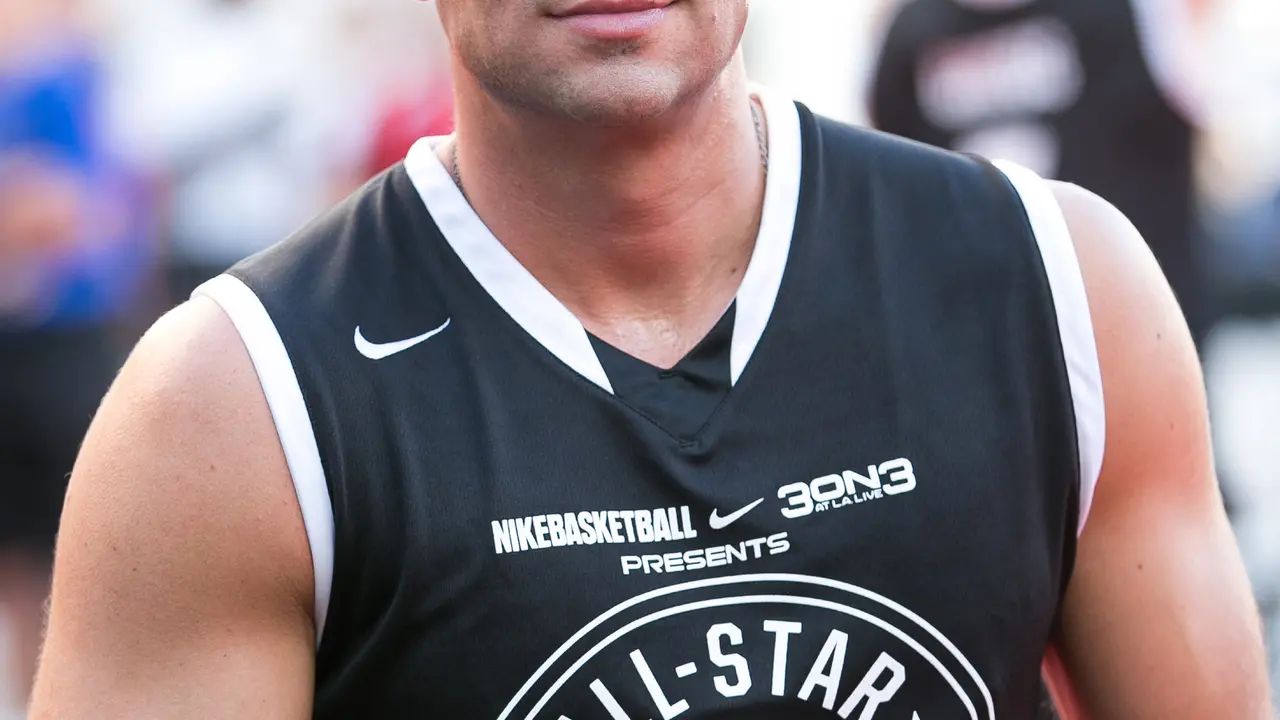 Bintang serial Glee, Mark Salling