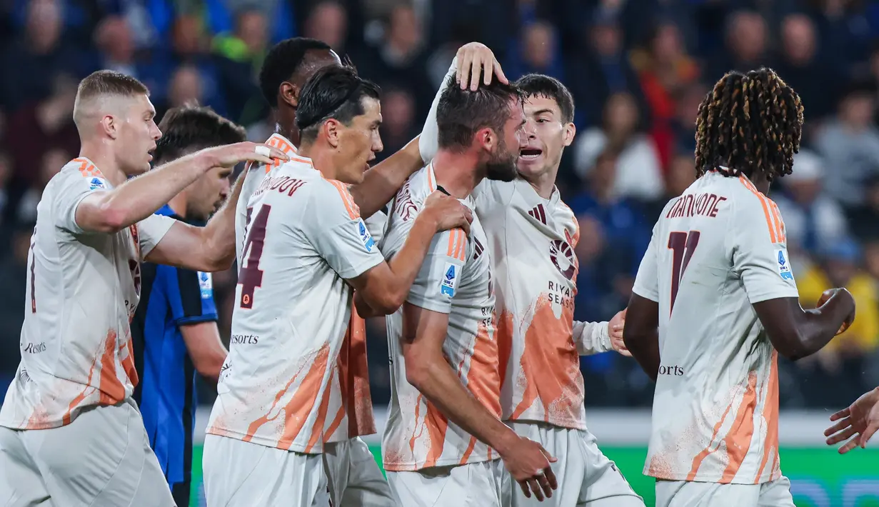 Dua gol kemenangan Atalanta dicetak oleh Ademola Lookman menit ke-9 dan Ibrahim Sulemana menit ke-76. Sementara gol AS Roma disumbangkan oleh Bryan Cristante menit ke-32. (Stefano Nicoli/LaPresse via AP)