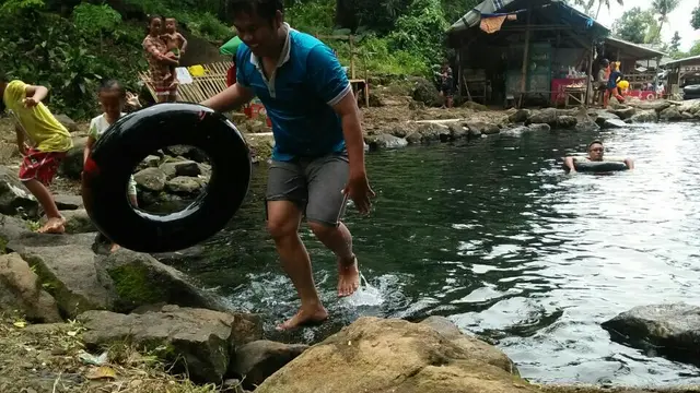 Kolam Pemandian Cirahab