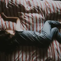 Ilustrasi anak tidur. (dok. unsplash/@anniespratt)