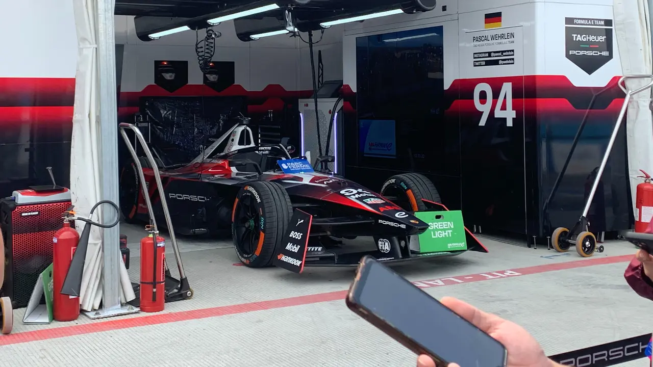 Tim Porsche Formula E Jakarta 2023