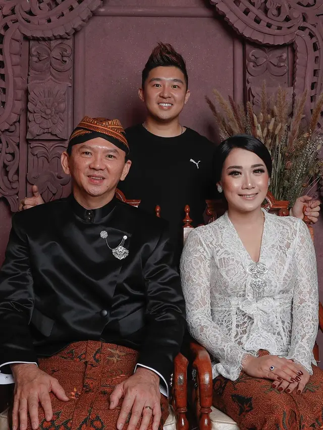 7 Momen Pemotretan Pernikahan Ahok dan Puput Nastiti Devi, Tampil Serasi