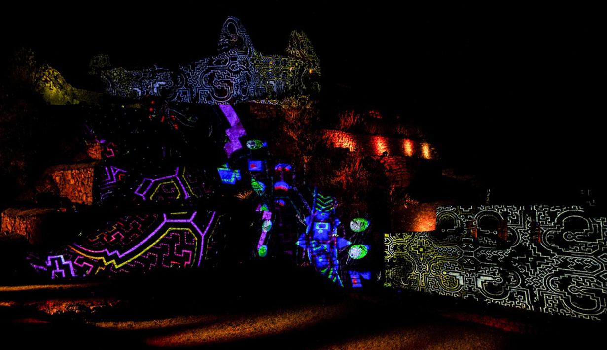 Pemandangan situs arkeologi Machu Picchu di Cusco, Peru, 1 November 2020. Machu Picchu kembali dibuka di tengah pandemi virus corona COVID-19 yang mempengaruhi sektor pariwisata dengan parah. (ERNESTO BENAVIDES/AFP)