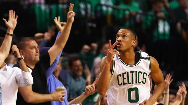 Pemain Boston Celtics Avery Bradley saat menghadapi Washington Wizards (NBA)