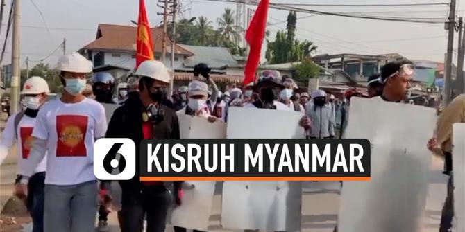 VIDEO: Ribuan Demonstran Anti-Kudeta Myanmar Kembali Turun ke Jalanan
