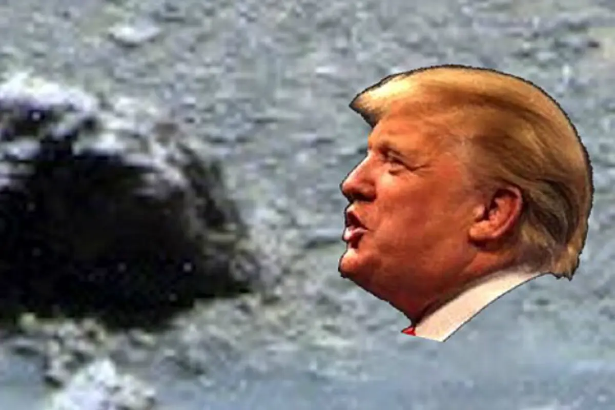 Penampakan 'wajah' Trump di permukaan Mars