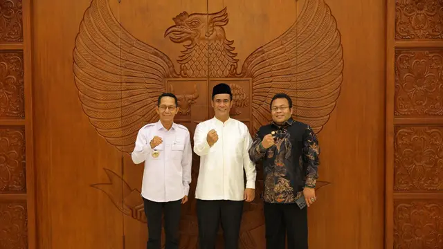 Dua Kepala Daerah Ini Kompak Apresiasi Mentan Amran, Nilai Program Pertanian Beri Dampak Nyata