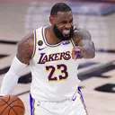 LeBron James Tinggalkan Lakers, Belum Mau Pensiun dari NBA