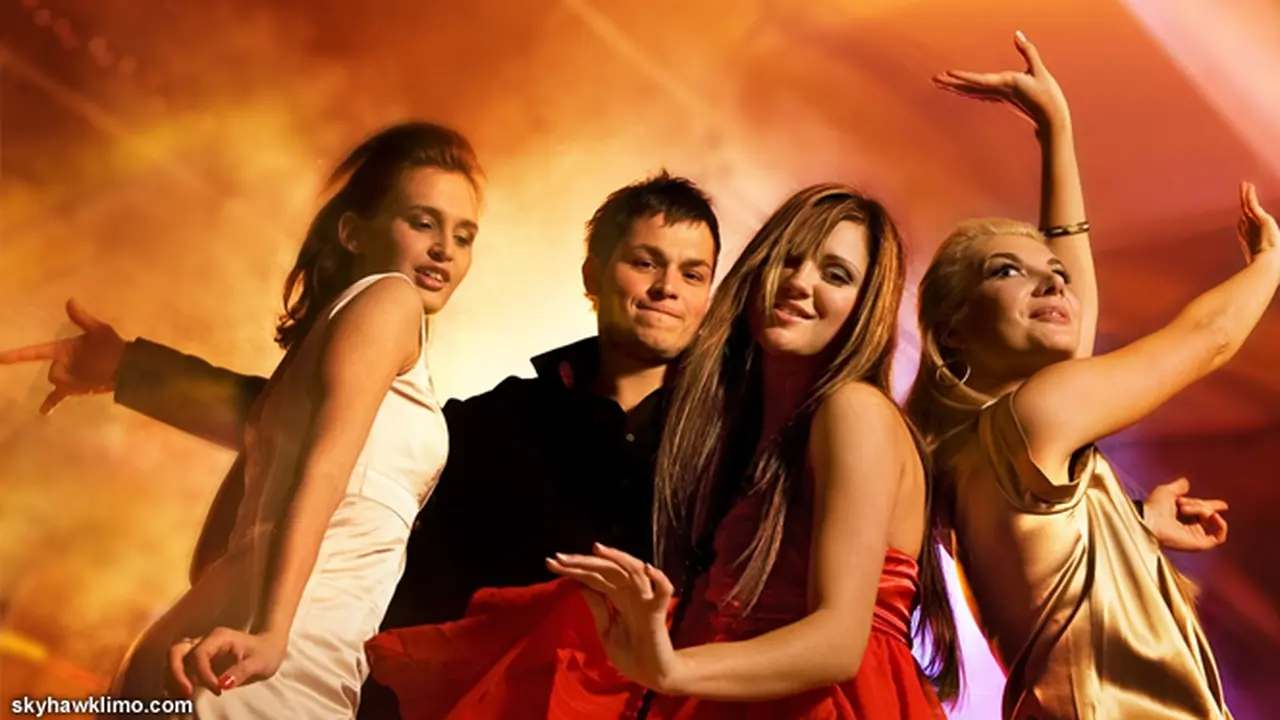 prom-night-130502b.jpg