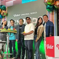Vidio resmi merilis press release untuk original series terbarunya, 'Menduda', di Home by Moonshine, Sampoerna Strategic Square, Jakarta (Fimela.com/Doc/Rianti Fitri Wulandari)