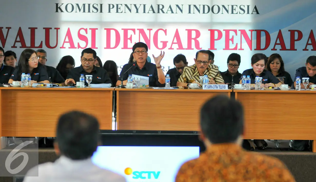 Suasana Evaluasi Dengar Pendapat (EDP) perpanjangan Izin Penyelenggaraan Penyiaran (IPP) televisi SCTV di kantor KPID, Jakarta, Rabu (11/5/2016). (Liputan6.com/Yoppy Renato)
