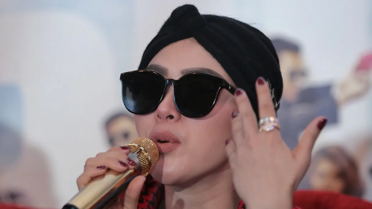 [Bintang] Syahrini