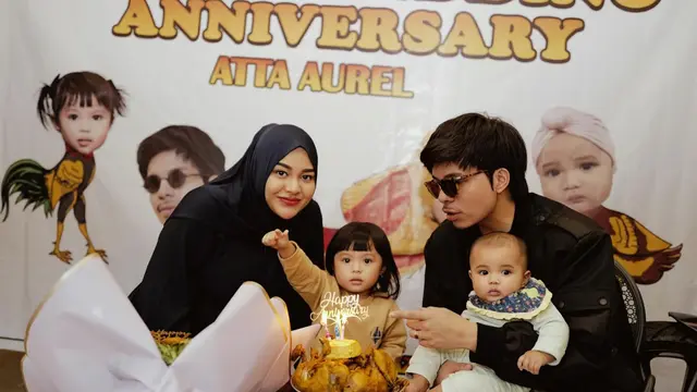 Bertema Pecel Lele, Ini 7 Momen Atta Halilintar dan Aurel Rayakan Anniversary
