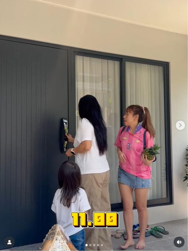 7 Potret Sudut Rumah Baru Ibunda Cherly Juno, Bergaya Modern Minimalis