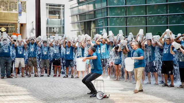 Michael Bloomberg Ice Bucket Challenge 3